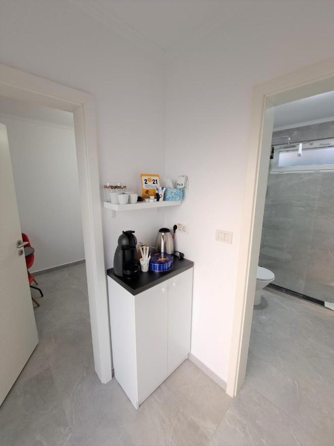 Kevin&Jessica Rooms Giarmata Exterior photo